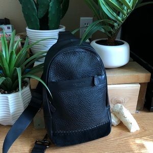 Coach men’s Black sling pack